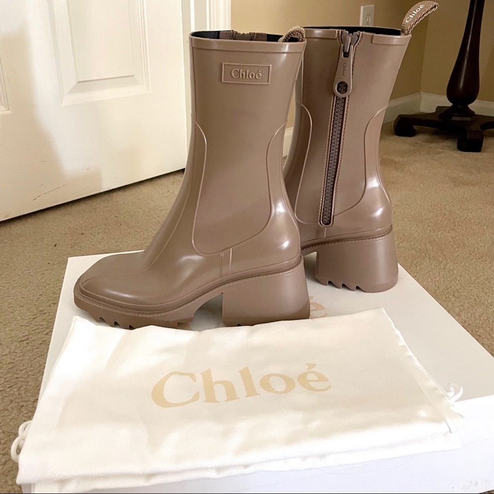 Authentic Chloé Betty Rain Boots